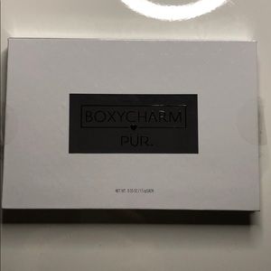 Pur Eyeshadow palette